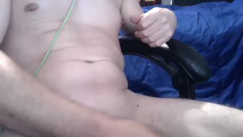 Snapshot of justinwam chatting on February 25, 6:25 am new here lets have fun online show from February 25, 6:25 am