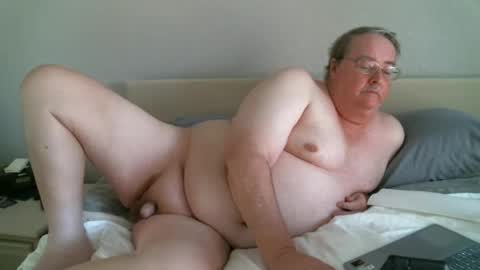 Snapshot of justmedm64 chatting on February 26, 7:14 pm justmedm64 online show from February 26, 7:14 pm