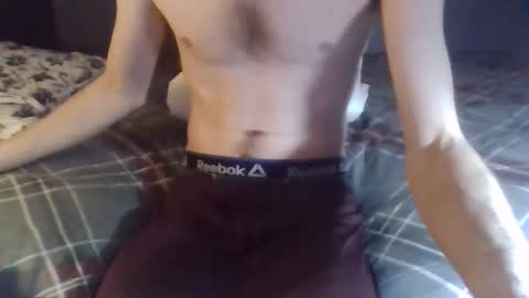 Snapshot of justpatrick32 chatting on February 27, 3:14 am Patrick online show from February 27, 3:14 am