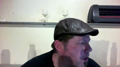 justsetfree online show from February 17, 5:14 am