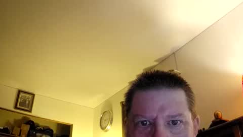 justsetfree online show from October 18, 12:15 am