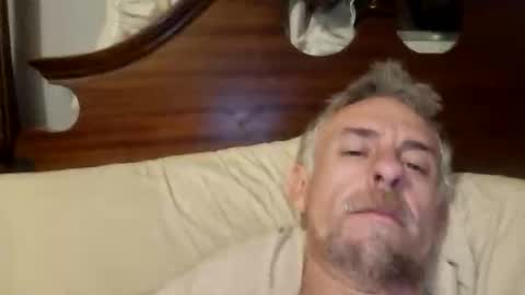 justwant2strokeit online show from April 24, 1:41 am