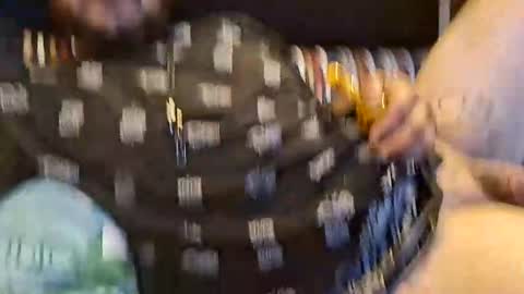 jvilla521 online show from November 18, 10:30 am