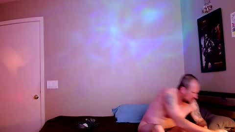 jweezy98 online show from November 24, 10:55 pm