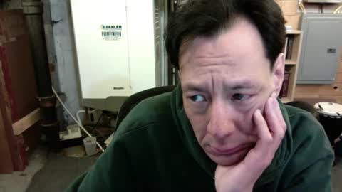 tinychinychubby online show from February 8, 8:42 am