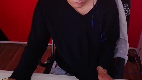 kael_art_d online show from September 23, 6:51 pm