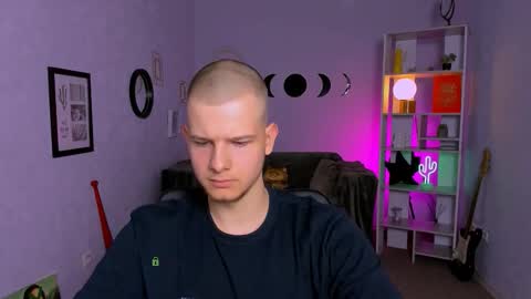 kael_nox online show from September 11, 12:26 pm