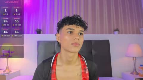 Kai online show from November 3, 8:32 pm