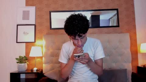 kai online show from April 2, 3:37 am