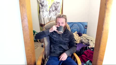 Kaiku77 online show from December 6, 9:02 pm