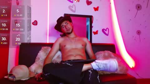 call me kai online show from December 19, 10:39 pm