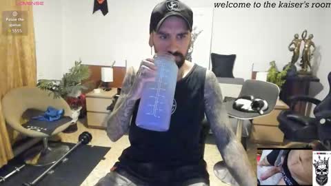 kaiser679 online show from March 10, 1:00 am