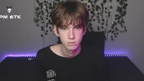 slutkai online show from October 24, 8:54 pm