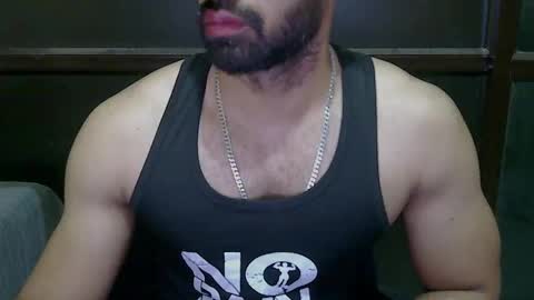 Vicky online show from September 29, 7:10 pm