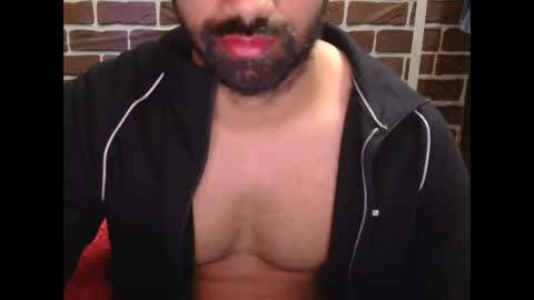 Vicky online show from February 6, 5:09 pm