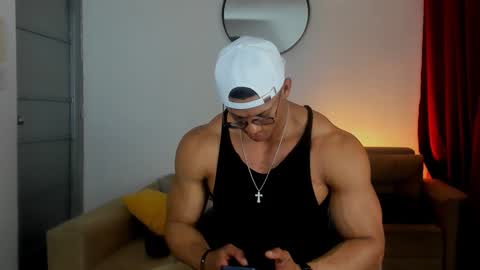 kale thomson online show from October 2, 11:53 pm