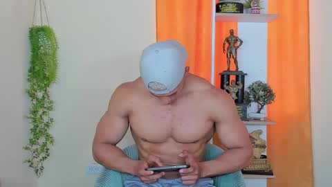 kale thomson online show from December 4, 2:15 pm