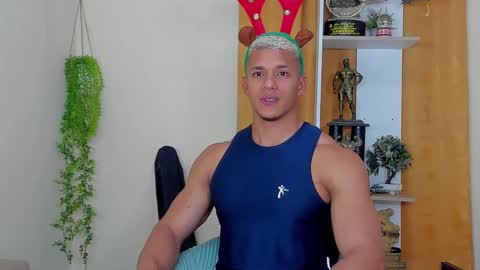kale thomson online show from December 11, 1:28 am