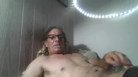 Snapshot of kalifornia91666 chatting on October 8, 6:18 am kalifornia91666 online show from October 8, 6:18 am