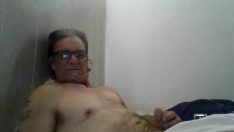 Snapshot of kalifornia91666 chatting on December 2, 1:00 pm kalifornia91666 online show from December 2, 1:00 pm