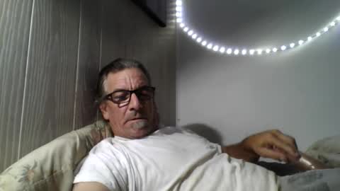 Snapshot of kalifornia91666 chatting on September 27, 3:21 pm kalifornia91666 online show from September 27, 3:21 pm