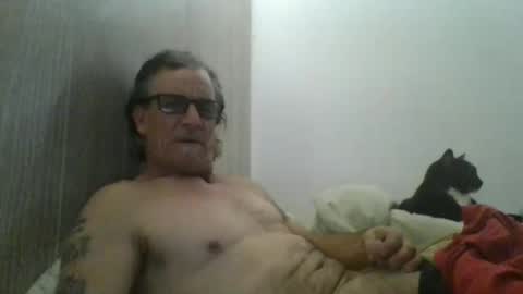 Snapshot of kalifornia91666 chatting on January 23, 7:11 am kalifornia91666 online show from January 23, 7:11 am