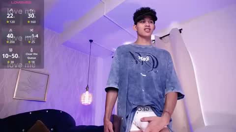 Kami online show from February 10, 7:07 pm