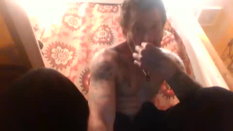 Snapshot of kaneisyours2420 chatting on December 12, 8:14 am Tucker online show from December 12, 8:14 am