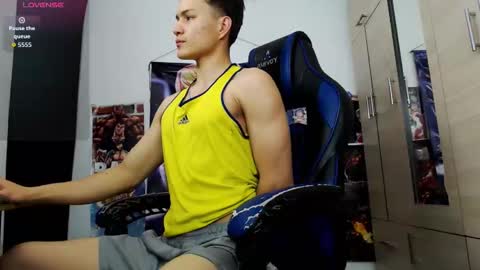 andres online show from March 23, 11:49 am