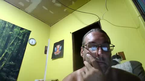 kansasfarmer1 online show from October 12, 10:31 am