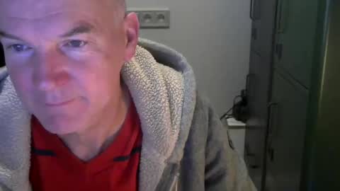 Snapshot of kapitein_rob chatting on January 27, 5:58 am Robbie online show from January 27, 5:58 am