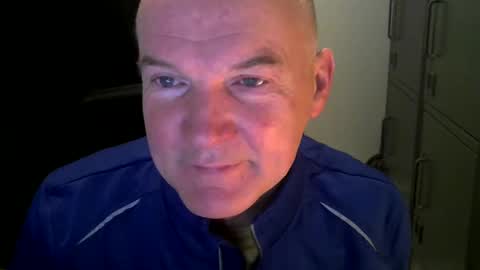Snapshot of kapitein_rob chatting on January 12, 5:45 am Robbie online show from January 12, 5:45 am