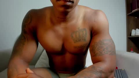 Snapshot of karimthompson chatting on October 8, 1:48 pm Karim online show from October 8, 1:48 pm