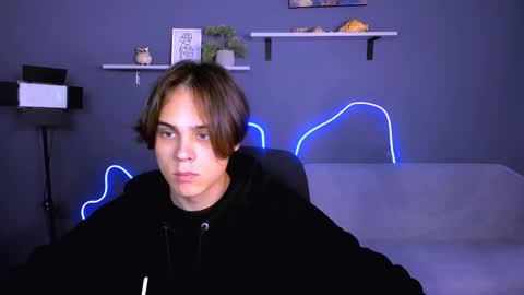 Karl online show from October 15, 8:55 am