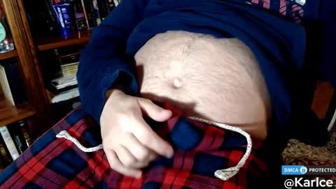 Snapshot of karlce chatting on February 16, 3:37 am Karl online show from February 16, 3:37 am
