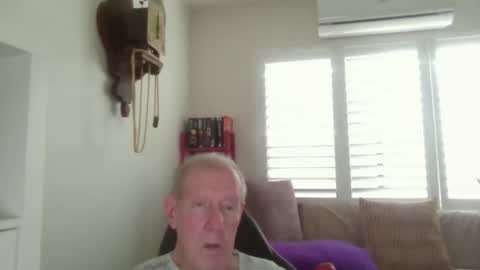 keespley online show from October 14, 3:02 am