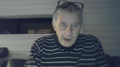 kelddickjerking140295 online show from November 19, 7:03 pm