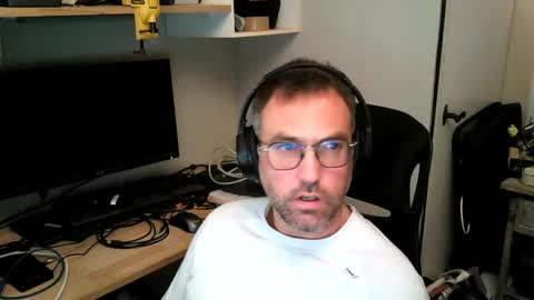 kelvin06133 online show from December 27, 10:59 pm