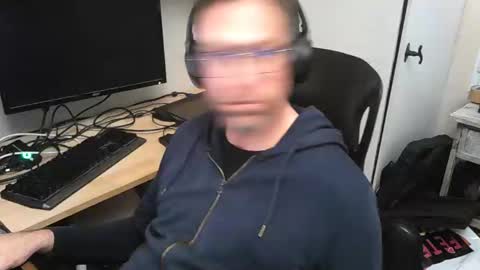 kelvin06133 online show from March 11, 9:37 pm