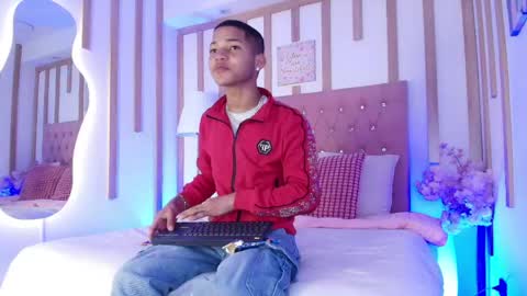 Kelvin online show from April 29, 12:54 pm