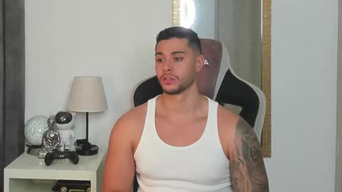 ken_mailik online show from October 9, 11:09 pm