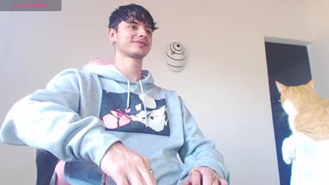 kendall ross online show from October 24, 3:58 pm