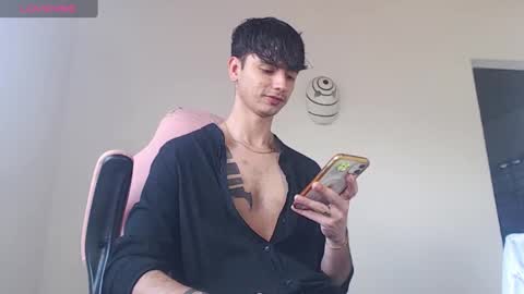 kendall ross online show from October 18, 4:12 pm