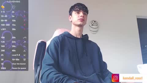 kendall ross online show from October 26, 3:14 pm