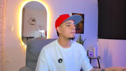 kendel_dimitri online show from February 10, 5:12 am