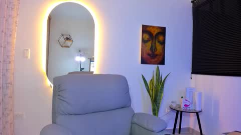 kendel_dimitri online show from January 15, 5:33 am