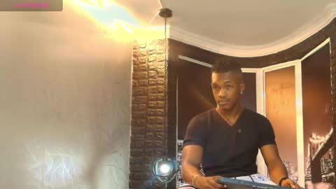 Kender online show from October 12, 8:03 pm