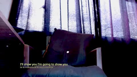 Snapshot of kenllyhot chatting on December 18, 7:30 pm Kenlly online show from December 18, 7:30 pm