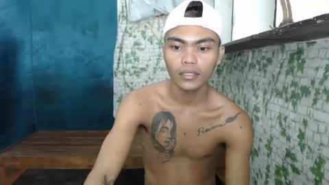 kenneth_jeey online show from February 22, 9:43 am