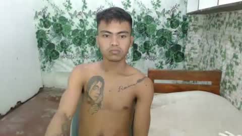 kenneth_jeey online show from March 31, 11:34 am